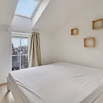 Penthouse Duplex Met Groot Terras Dichtbij Zee.